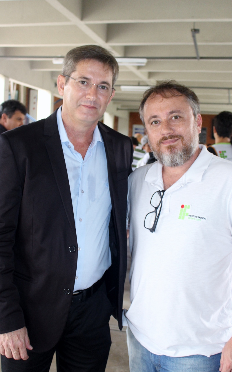IMG 7737 800x1280